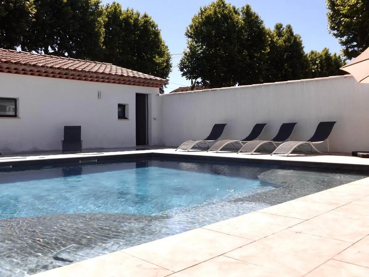 La Suite Cote Pool-House Piscine, Sauna & Jacuzzi Privatifs Istres 0*,